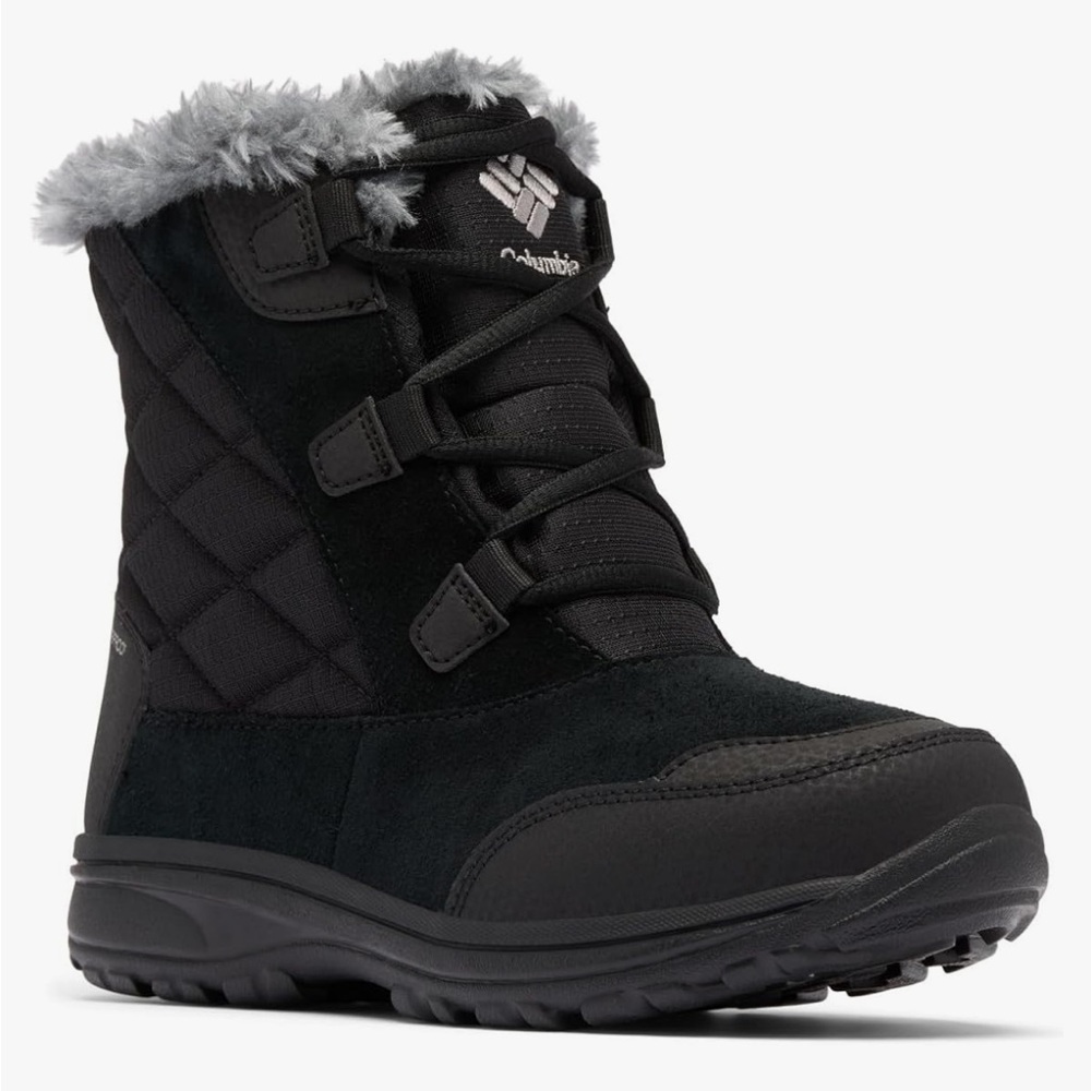 NWOT Columbia women’s icy maiden shorty winter boots